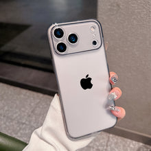 गैलरी व्यूवर में इमेज लोड करें, High Grade Electroplated Glass iPhone Case