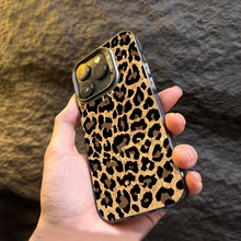 गैलरी व्यूवर में इमेज लोड करें, Leopard Phone Case