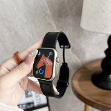 Lataa kuva Galleria-katseluun, Leather Apple Watch Strap