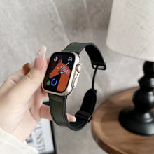 Lataa kuva Galleria-katseluun, Leather Apple Watch Strap