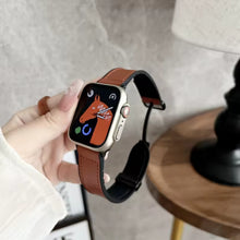 Lataa kuva Galleria-katseluun, Leather Apple Watch Strap