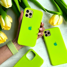 Lataa kuva Galleria-katseluun, Silicone Case (FLUORESCENT GREEN)