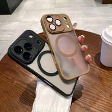 Ladda upp bild till gallerivisning, Matte Clear Magsafe iPhone Case