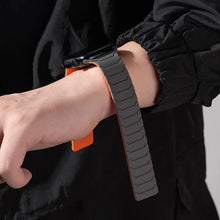 Lataa kuva Galleria-katseluun, Magnetic Apple Watch Band