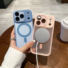 Ladda upp bild till gallerivisning, Matte Clear Magsafe iPhone Case