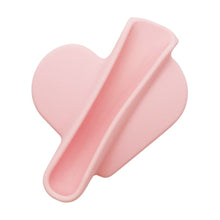 Lataa kuva Galleria-katseluun, Heart Phone Lipstick Holder
