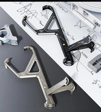 이미지를 갤러리 뷰어에 로드 , Geometric Aluminum iPhone Case