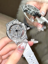 Lataa kuva Galleria-katseluun, Luxury Star Snowflake Woman Watch