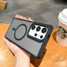 Lataa kuva Galleria-katseluun, Matte Magsafe Samsung Case