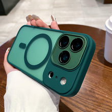 Ladda upp bild till gallerivisning, Matte Clear Magsafe iPhone Case