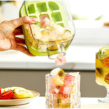 Ladda upp bild till gallerivisning, Ice Cube Maker Bottle