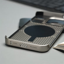 Load image into Gallery viewer, Aluminum Alloy Leather Magsafe Case