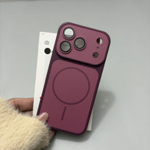 Load image into Gallery viewer, Armor Matte Skin Magsafe iPhone Case