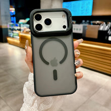 Lataa kuva Galleria-katseluun, Magsafe Stand Phone Case