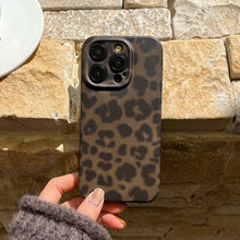 Load image into Gallery viewer, Leopard iPhone Case 17 Pro Max Series