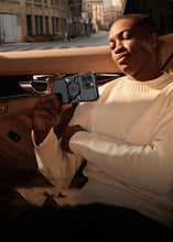 이미지를 갤러리 뷰어에 로드 , Metal Bumper Hexagon iPhone Case