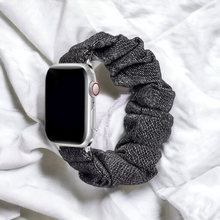 Lataa kuva Galleria-katseluun, Apple Watch Beautiful Bands (BLACK DAISY FLOWER)