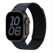 Carica l&#39;immagine nel visualizzatore di Gallery, Magnetic Apple Watch Band
