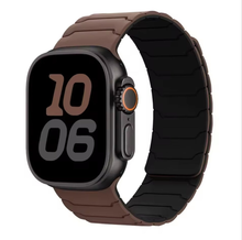Carica l&#39;immagine nel visualizzatore di Gallery, Magnetic Apple Watch Band
