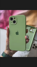 Load and play video in Gallery viewer, Trendy Silicone Case (CHALK PINK)
