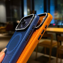 Load image into Gallery viewer, Cooling Phone Case iPhone
