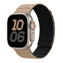 Carica l&#39;immagine nel visualizzatore di Gallery, Magnetic Apple Watch Band
