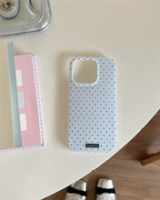 Lade das Bild in den Galerie-Viewer, Polka Dot iPhone Case
