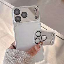 गैलरी व्यूवर में इमेज लोड करें, Clear Mirror Camera Lens Protector for iPhone 17 Series
