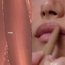 Charger l&#39;image dans la galerie, Rhode Peptide Lip Shape
