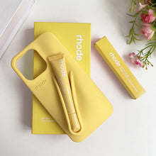 Carica l&#39;immagine nel visualizzatore di Gallery, Rhode Phone Case With Lip Gloss (Lemontini)
