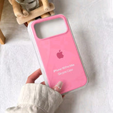 Carica l'immagine nel visualizzatore di Gallery, iPhone Silicone Case
