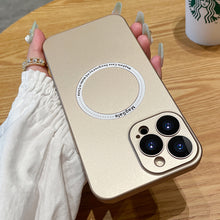 이미지를 갤러리 뷰어에 로드 , Magsafe Wireless Charging Iphone Case (SILVER)
